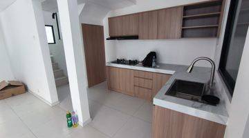 Gambar 2 Rumah Bagus Semi Furnished SHM di Kbp Tatar Wangsakerta , Bandung