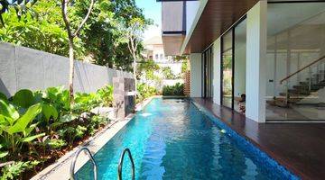 Gambar 2 Dijual Brand New Rumah Modern Tropikal di Kemang