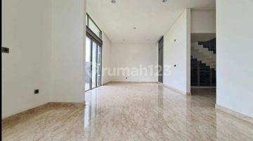 Gambar 1 Rumah Mozart View Golf Ada Lift 3 Lantai Uk 10x30