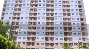 Gambar 1 Dijual sampai deal apartemen 3 BR di tengah pusat belanja