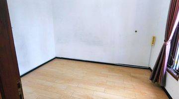 Gambar 3 Rumah Full Furnished Dekat Luwes Gentan, 7 Menit Ke Solo