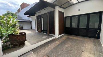 Gambar 1 Rumah Di Kawasan Elite Lama, Sudah Renovasi