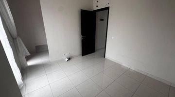 Gambar 3 Dijual Cepat Rumah 2 Lantai di Serpong Bsd City