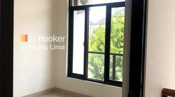 Gambar 4 Rumah Cantik Minimalis Modern Lingkungan Sejuk Kadaton Park, Bsb, Mijen 11.903 LIS 