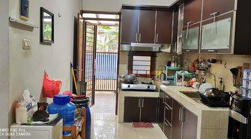 Gambar 2 Dijual Rumah Hook di Taman Holis , Nego