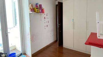 Gambar 4 Apartment Springhill Royale 196m2 Semi Furnish