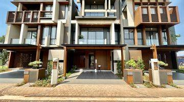 Gambar 1 Rumah Bagus Full Marmer 3 Lantai Hiera Wynyard Bsd City