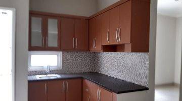 Gambar 2 Rumah Cijawura Girang Kota Bandung 2 Lt Murah Bonus Kitchen Set