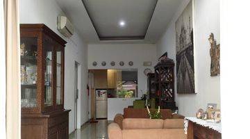 Gambar 3 Rumah semi furnished SHM siap huni di sektor 5 Bintaro