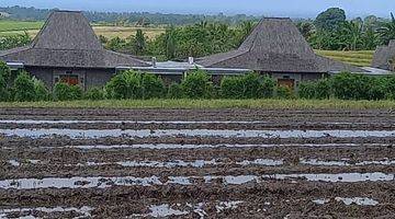 Gambar 1 Jual tanah view laut dan gunung