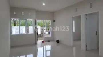 Gambar 1 Rumah Bagus 1 Lantai Taman Rahayu Bandung SHM 