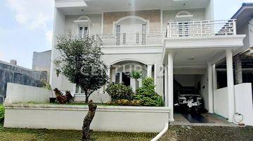 Gambar 1 Rumah 2 Lt Type  American Style Di Bsb City Dkt Danau Semarang