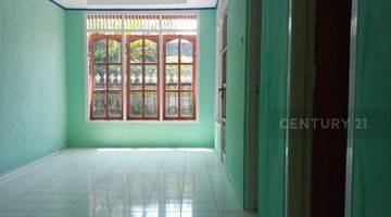 Gambar 3 Rumah Siap Pakai,habis Renovasi. Semarang Barat