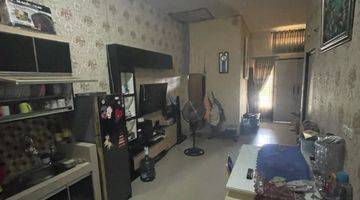 Gambar 3 Dijual Rumah 2lt di Griya Indah Town House , Malaka Jaya, Jakarta Utara. Bebas Banjir