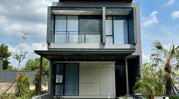 Gambar 1 Rumah Baru Minimalis Modern Emerald Stone Citraland Surabaya