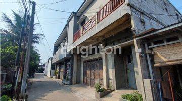 Gambar 2 GEDUNG KANTOR DAN BENGKEL WORKSHOP PLUS KONTRAKAN 4 PINTU DI SUKMAJAYA DEPOK