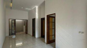 Gambar 1 Disewakan/Dijual : Rumah Taman Kopo Indah 3 Cluster Favorite 