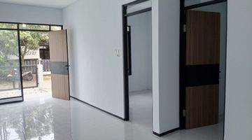 Gambar 3 Dijual Rumah Baru Renov. Siap Huni Di Taman Kopo Indah 2