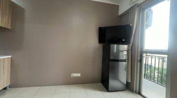 Gambar 3 Apartemen Maple Park Furnished Tipe Studio Di Jakarta pusat Comfy