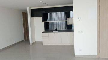 Gambar 2 Apartemen Millenium Village 4 Kamar Tidur Bagus Unfurnished