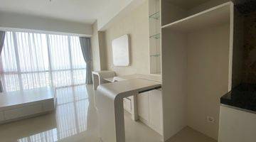 Gambar 4 Apartemen U Residences Bagus Semi Furnished Sewa Setahun