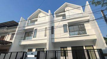 Gambar 1 RUMAH 2 UNIT SUNTER AGUNG PODOMORO JAKARTA UTARA