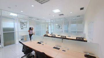 Gambar 1 Sewa Kantor Soho Capital Central Park Full Furnish 136 M2 Hrg Nego