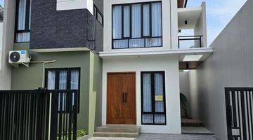 Gambar 1 RUMAH FULL FURNISHED MEWAH GAYA SCANDINAVIAN DALAM PERUM SUKOHARJO RESIDENCE JL KALIURANG KM 12. DEKAT KAMPUS UII