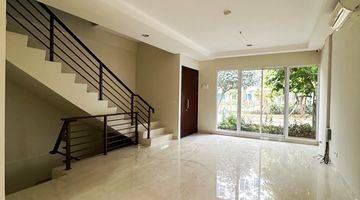 Gambar 1 Termurah Town House Puri Mansion 4 BR Posisi Strategis