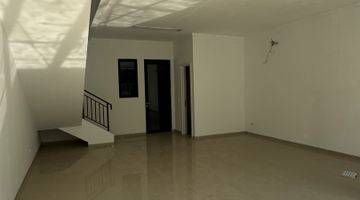 Gambar 4 Dijual Cepat Ruko di Bintaro UPJ, Bintaro 72 m² Unfurnished HGB - Hak Guna Bangun