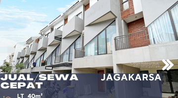 Gambar 1 Jagakarsa Jual Sewakan Rumah 3 Lantai Dalam Cluster Semi Furnish