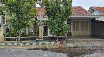 Gambar 1 Dijual Rumah Siap Huni Medokan Asri 