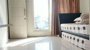 Gambar 4 Rumah 2 Lantai Bagus Furnished SHM di Rosewood, Surabaya