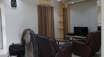 Gambar 2 Rumah 2 Lantai Bagus Furnished SHM di Rosewood, Surabaya