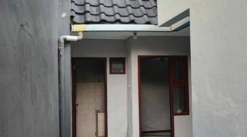 Gambar 4 DIJUAL RUMAH siap huni tinggal bawa koper saja.

LOKASI JALAN BOROBUDUR , LOWOKWARU KOTA Malang 

