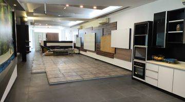 Gambar 4 Dijual Showroom + Office di Meruya Jakarta Barat