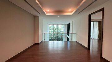 Gambar 1 For Sale Town House Pakubuwono House