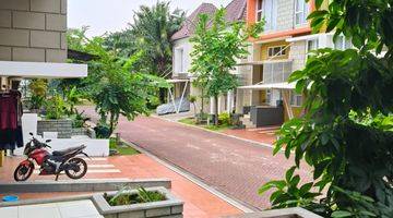 Gambar 2 Dijual Atlanta Village 8X10 Semi Furnish SHM Hadap Selatan Gading Serpong