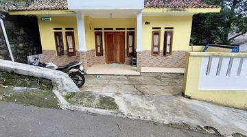 Gambar 1 Rumah Kampung Butuh Uang Bogor Kota