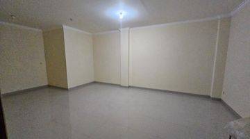 Gambar 2 Di sewa Ruko 4 lt di green ville bagus di pinggir jalan, cocok untuk usaha harga 180 jt/thn 