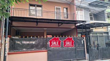 Gambar 1 Di Jual Cepat Rumah Bagus Semi Furnished di Taman Palem