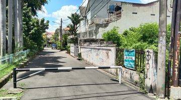 Gambar 2 Dijual Rumah Tua Hitung Tanah Di Taman Meruya  Ilir 