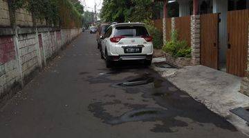 Gambar 4 Rumah Secondary Di Rawamangun Jakarta Timur