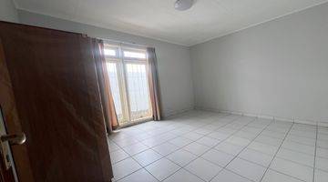 Gambar 3 Sewa Rumah Pejaten 24Jam Security, 5 Mnt Kemang, Tol Simatupang MM051 Semi Furnished