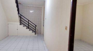 Gambar 2 Dijual Rumah Kondisi Terawat 2 Lantai Villa Melati Mas ~ V70060