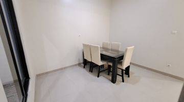 Gambar 4 Disewakan Rumah Baru Semi Furnished Di Regensi Melati Mas ~r6018r