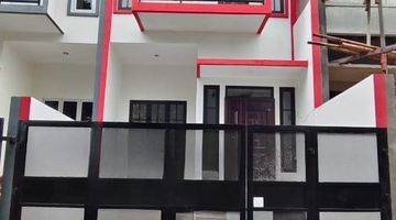 Gambar 1 Rumah 2 Lantai Baru di Komplek Walikota Sukapura, Jakarta Utara