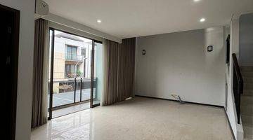 Gambar 5 Rumah Murah Cluster Keia The Zora Bsd City Semi Furnished SHM