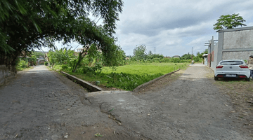 Gambar 3 Tanah Banyuraden Jogja Dekat Kampus Lingkungan Kafe Dan Homestay