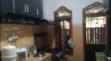 Gambar 2 Dijual Rumah 2lt Area Rawamangun Row Jalan 2 Mobil